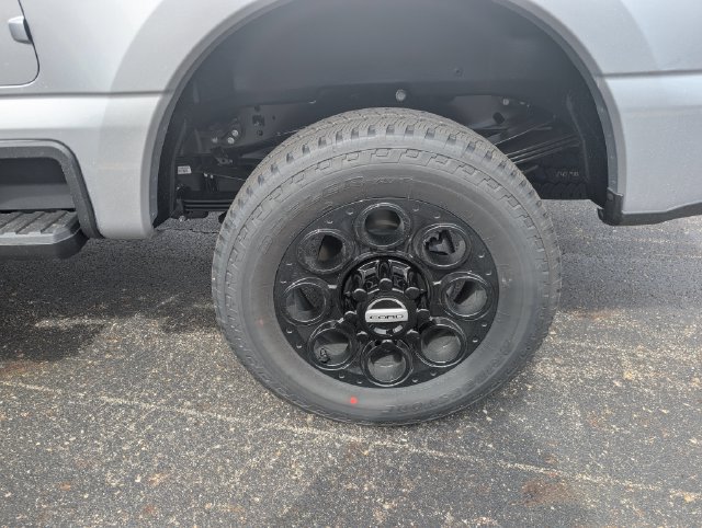 New 2027 Ford F350 Lariat w/ Black Appearance Package AWD/4WD image 25