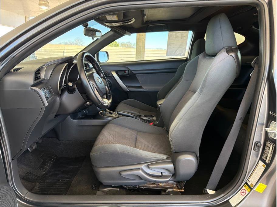 Used 2012 Scion tC FWD image 10