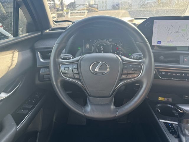 Used 2024 Lexus UX 250h AWD w/ Premium Package image 13