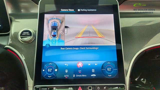 Used 2025 Mercedes-Benz GLC 300 4MATIC image 44