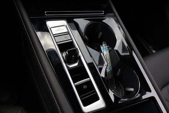 New 2026 Volkswagen Atlas SEL Premium R-Line image 26