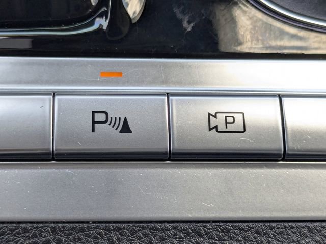 Used 2024 Kia Carnival SX FWD image 34