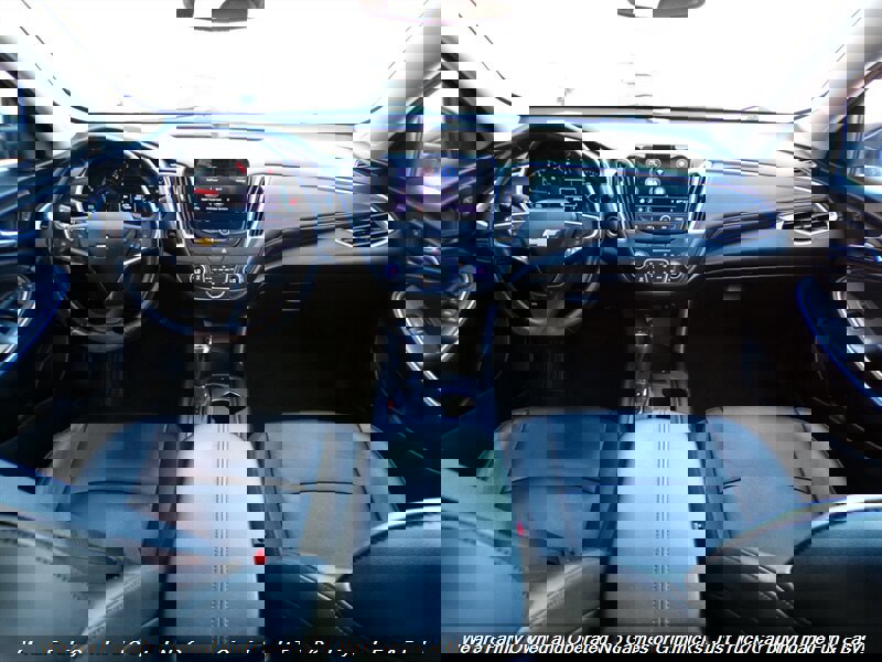 Used 2019 Chevrolet Malibu LT w/ Leather Package FWD image 33