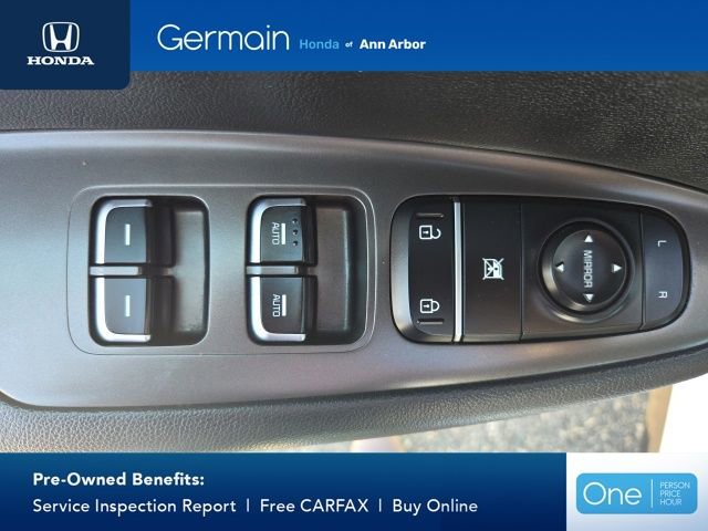 Used 2019 Kia Optima S w/ S Panoramic Sunroof Package image 19