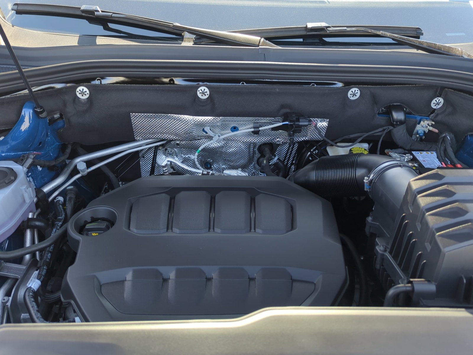 New 2026 Volkswagen Atlas Cross Sport SE image 21