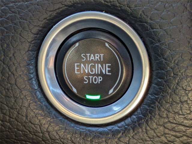 Used 2021 GMC Yukon Denali w/ Denali Premium Package image 33