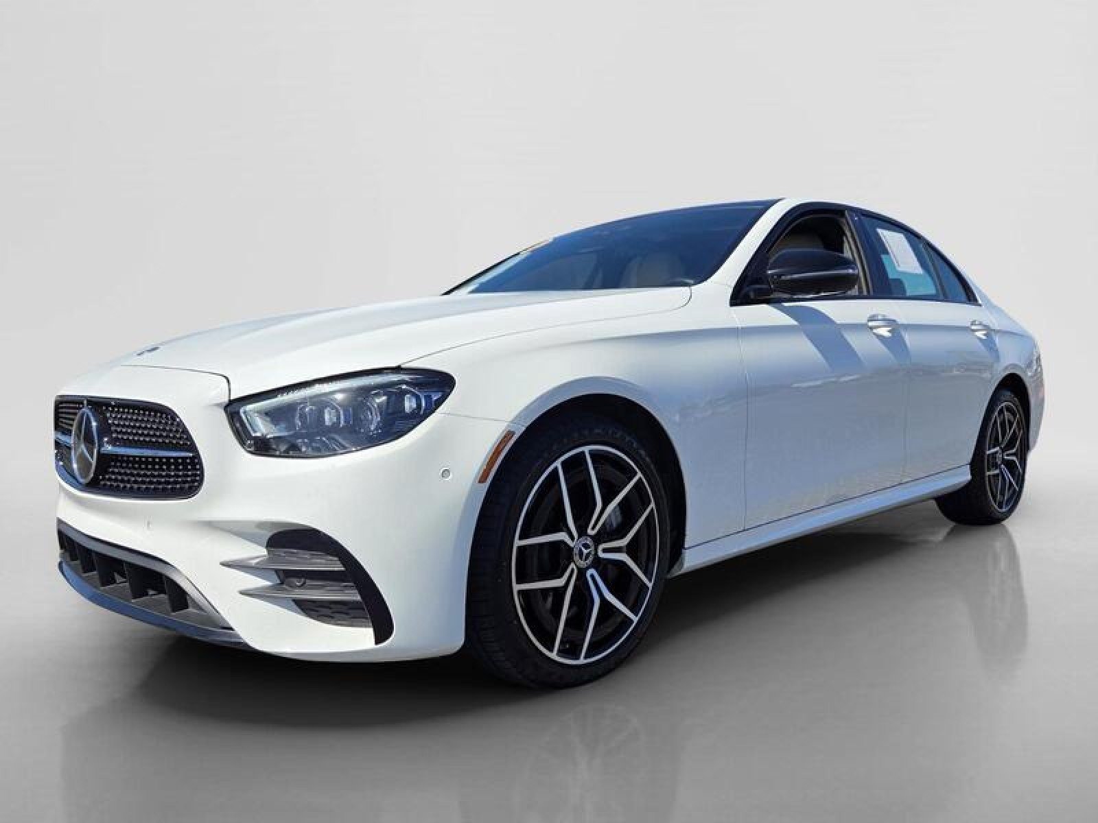 Used 2023 Mercedes-Benz E 450 4MATIC Sedan image 8