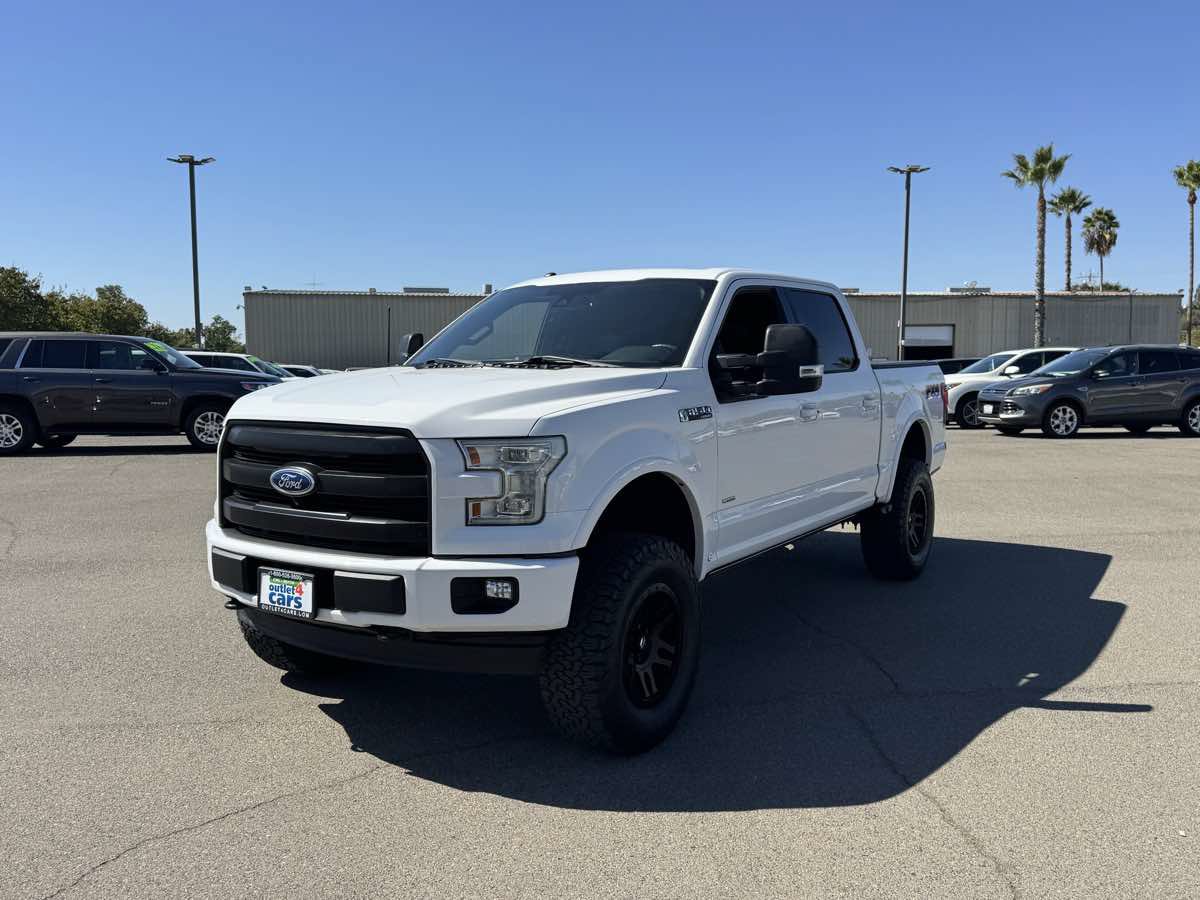 Used 2017 Ford F150 Lariat w/ Equipment Group 502A Luxury AWD/4WD image 5