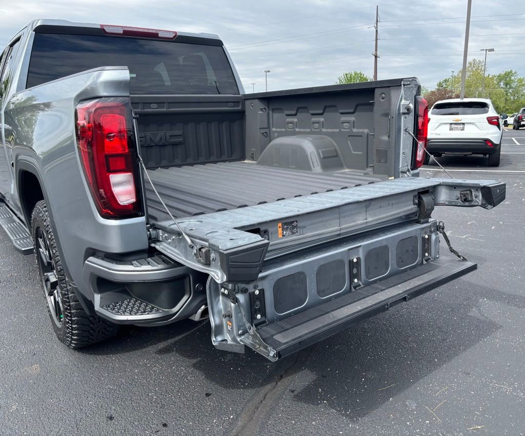 Used 2022 GMC Sierra 1500 Elevation w/ Driver Alert Package I AWD/4WD image 20