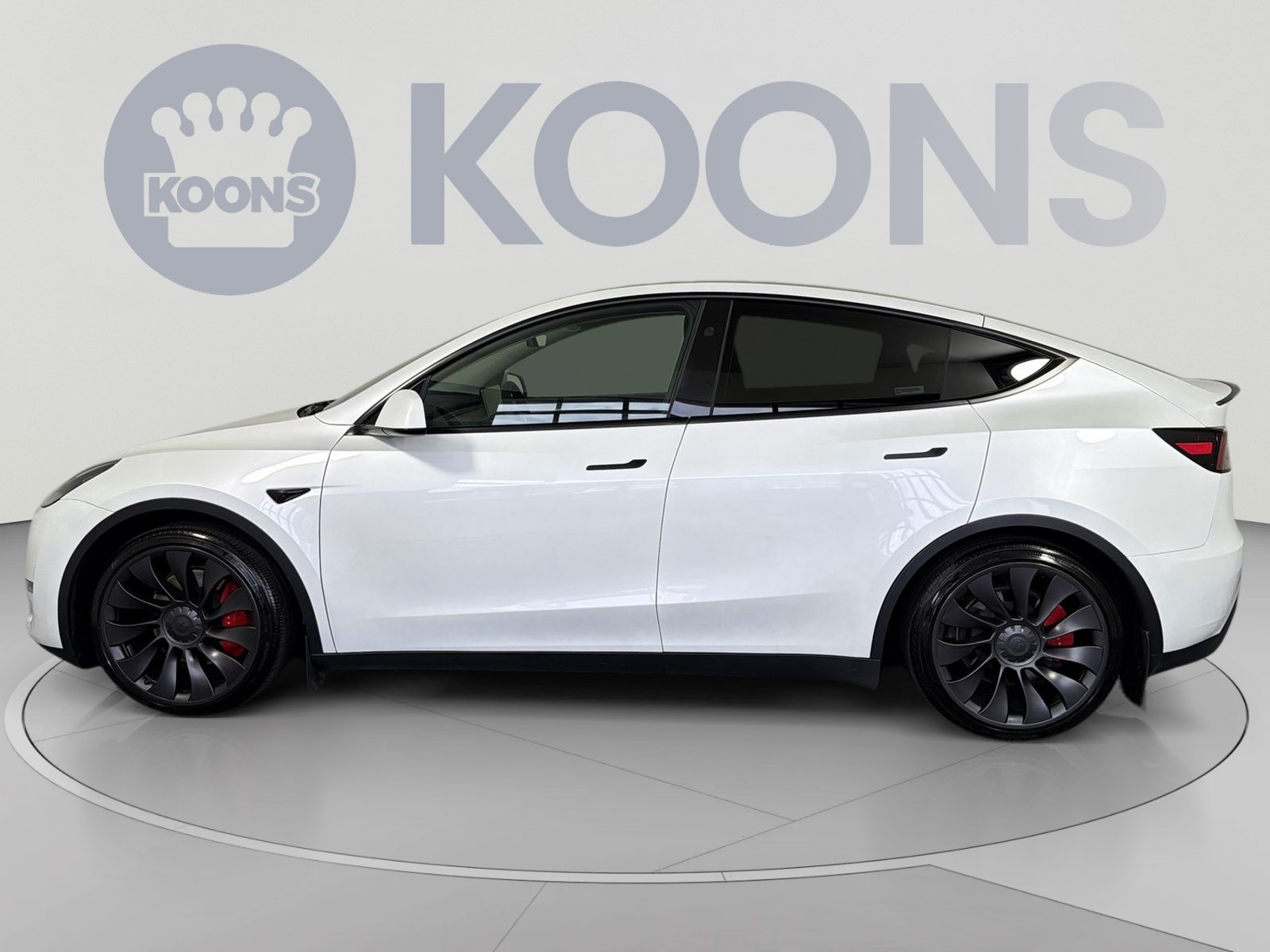 Used 2024 Tesla Model Y Performance AWD/4WD image 2