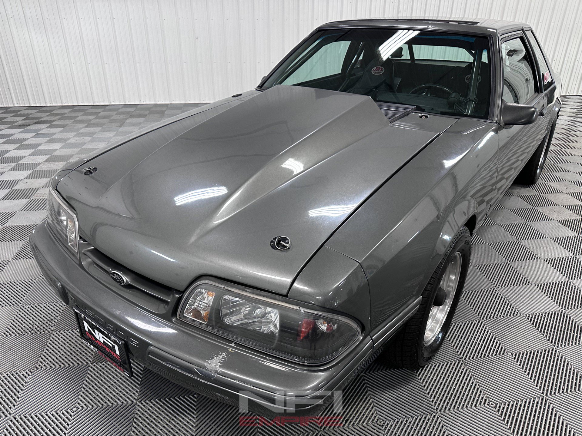 Used 1988 Ford Mustang LX RWD image 3