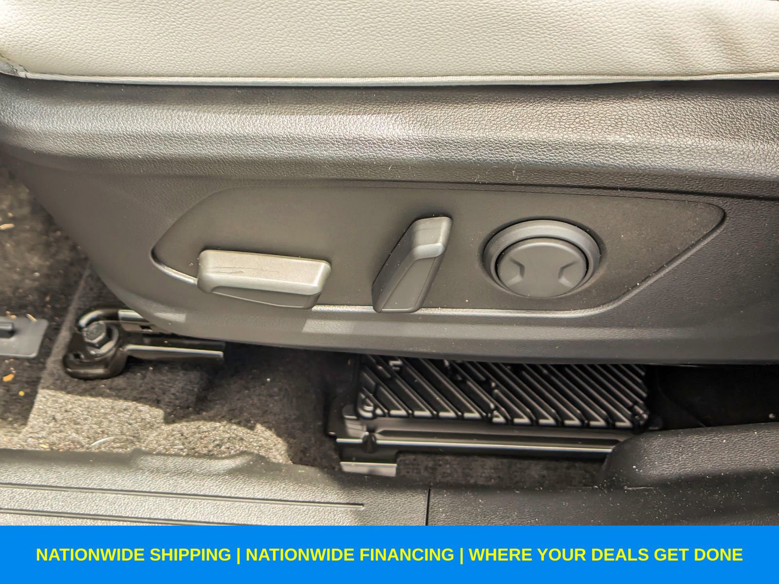 New 2025 Hyundai Tucson Limited image 26