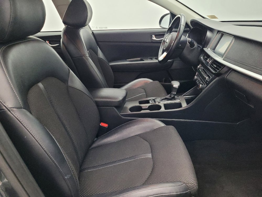 Used 2020 Kia Optima S image 21