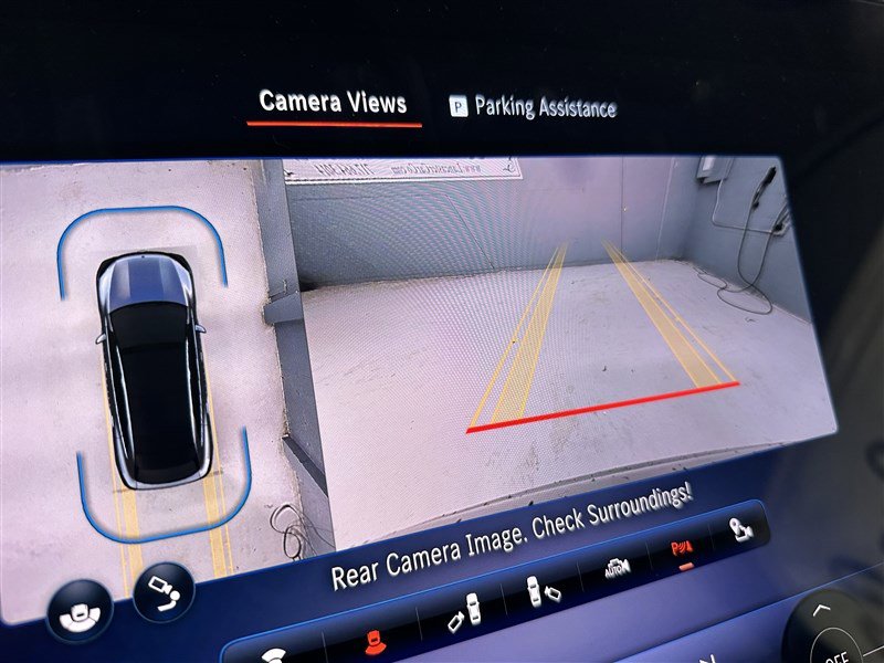 Used 2023 Mercedes-Benz EQS 580 4MATIC SUV image 24