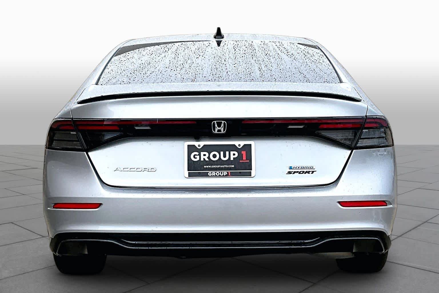 Used 2024 Honda Accord Sport image 5