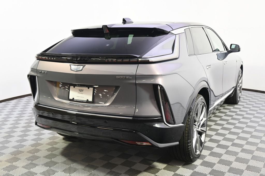 New 2025 Cadillac Lyriq Luxury w/ Nappa Leather Package image 6