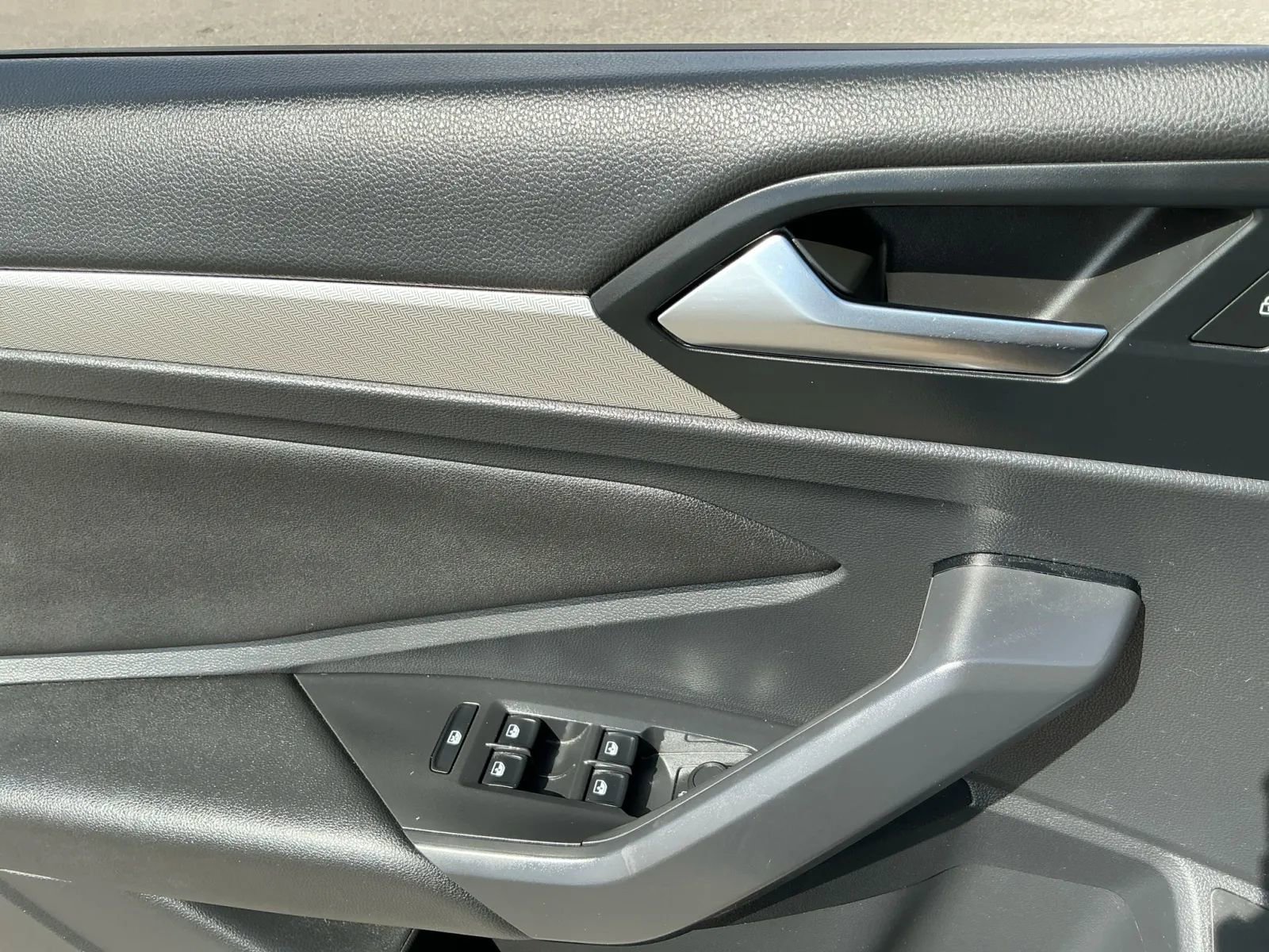 Used 2020 Volkswagen Jetta S image 11