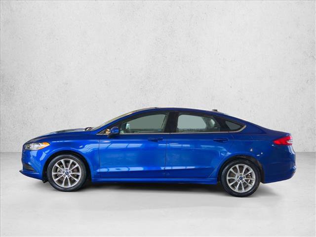 Used 2017 Ford Fusion SE w/ Fusion SE Technology Package FWD image 5