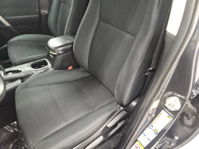 Used 2018 Toyota RAV4 LE w/ All Weather Liner Package AWD/4WD image 15