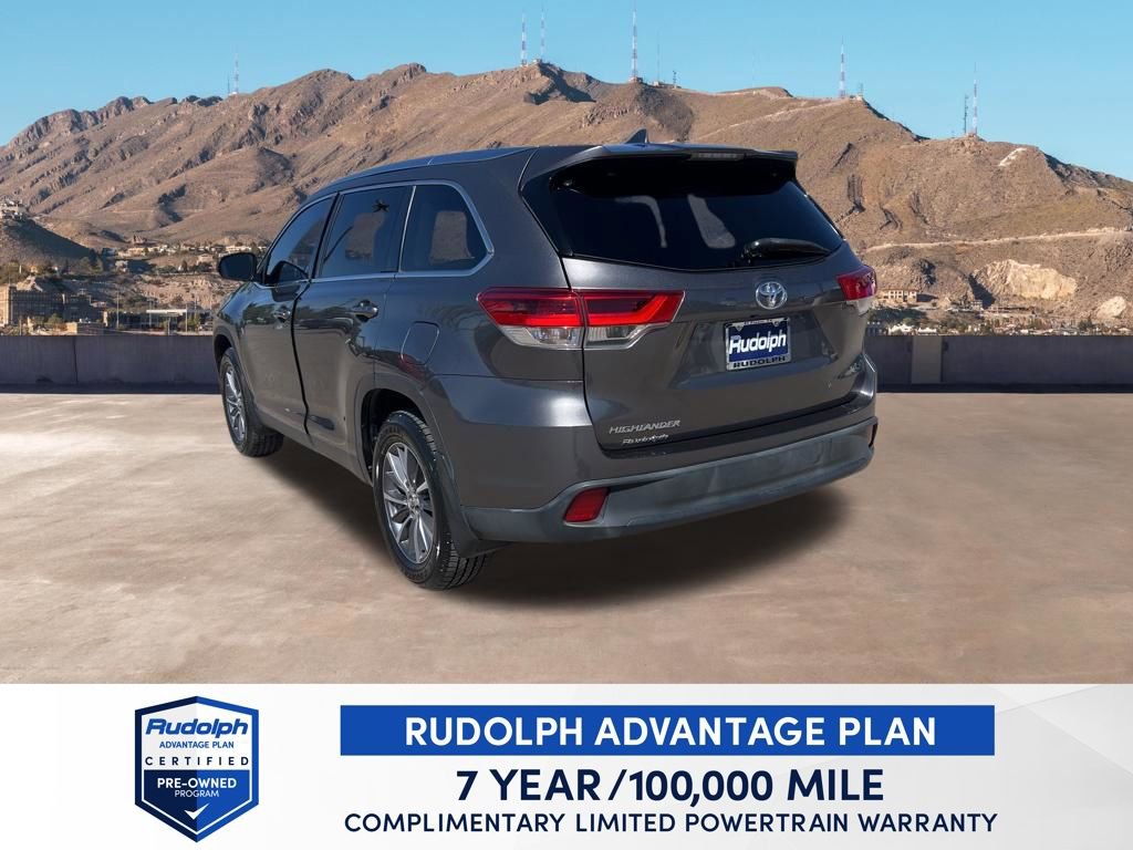 Used 2019 Toyota Highlander XLE FWD image 4