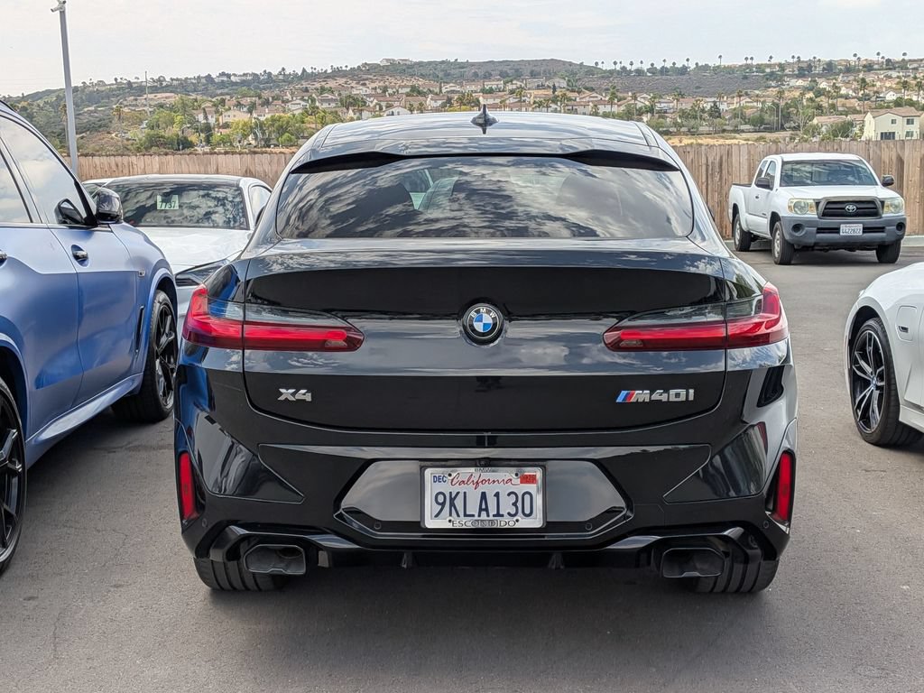 Certified 2024 BMW X4 M40i w/ Premium Package AWD/4WD image 4
