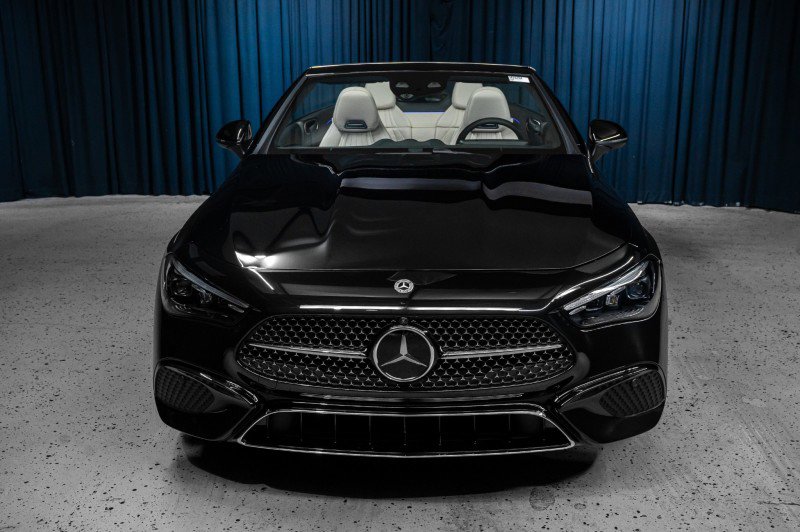 New 2026 Mercedes-Benz CLE 300 4MATIC Cabriolet image 3