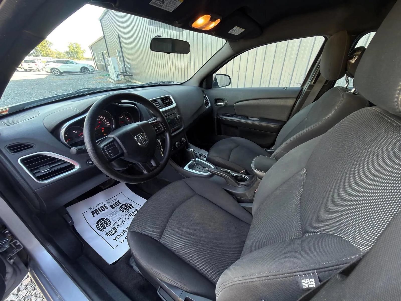 Used 2013 Dodge Avenger SE FWD image 9