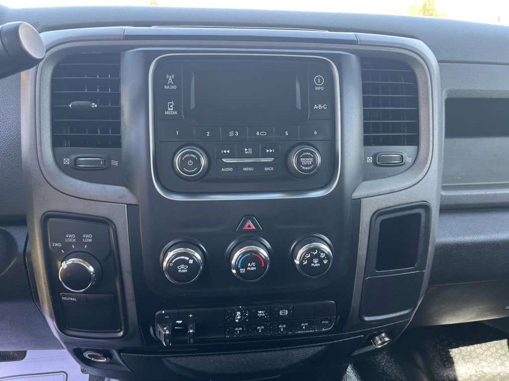 Used 2016 RAM 4500 Tradesman w/ Chrome Appearance Group AWD/4WD image 15