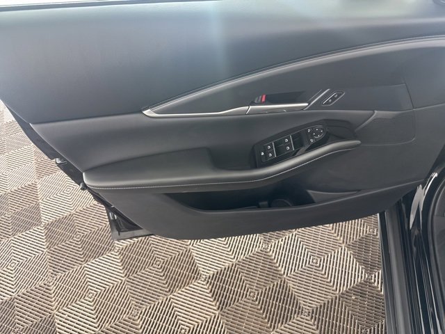 New 2025 MAZDA CX-30 AWD 2.5 S w/ Select Sport Pkg image 18