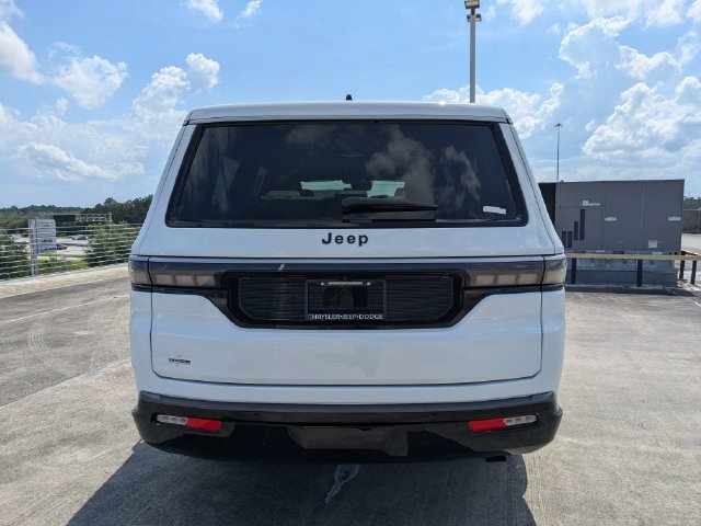 New 2026 Jeep Grand Wagoneer L 2WD w/ Premium Group I image 5