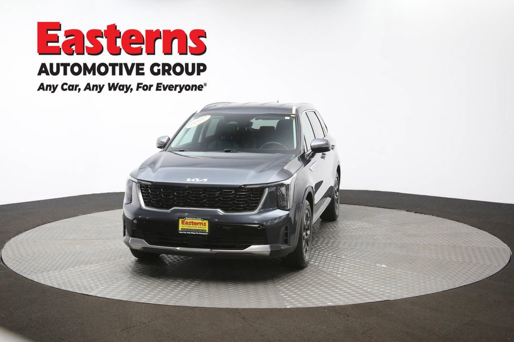 Used 2024 Kia Sorento S image 55