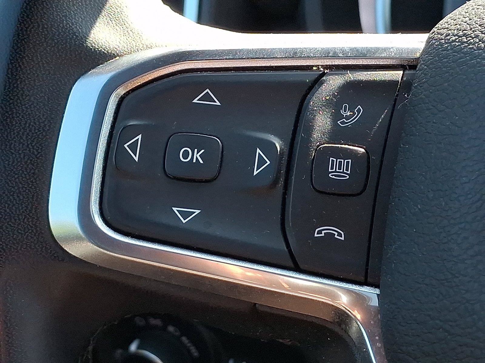 Used 2025 RAM 2500 Laramie AWD/4WD image 23