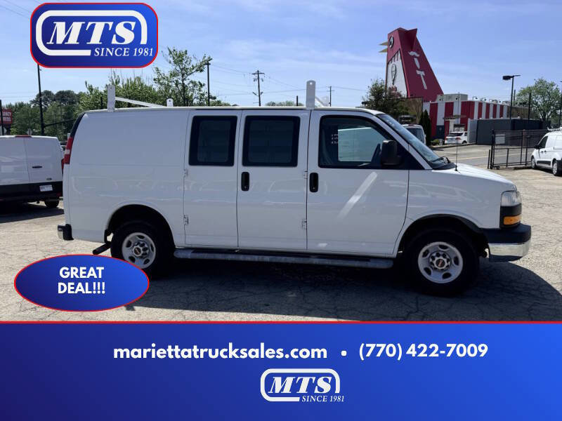 Used 2014 GMC Savana 2500 RWD image 1