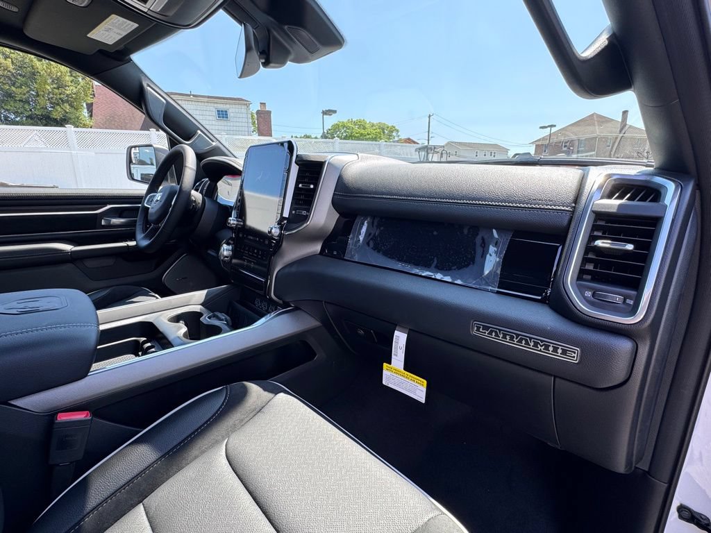 New 2026 RAM 1500 Laramie w/ Night Edition AWD/4WD image 19