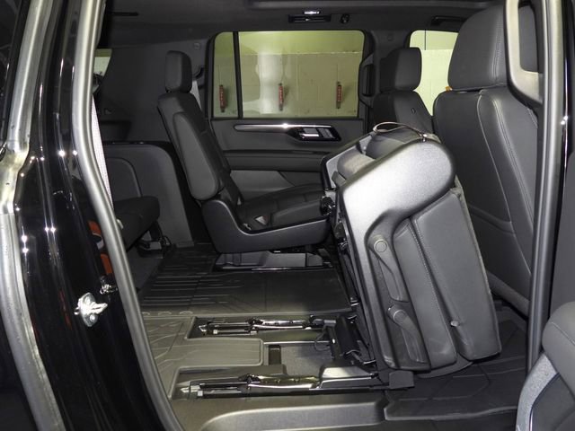 New 2026 Chevrolet Suburban Z71 w/ Comfort Package image 52
