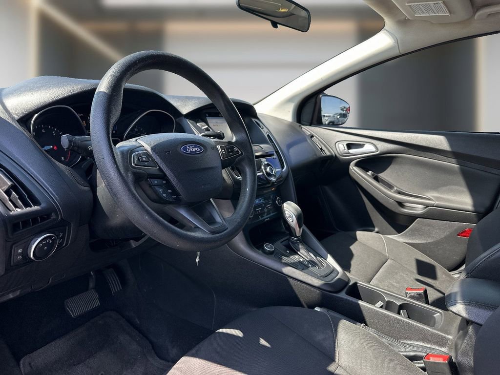 Used 2017 Ford Focus SEL image 11