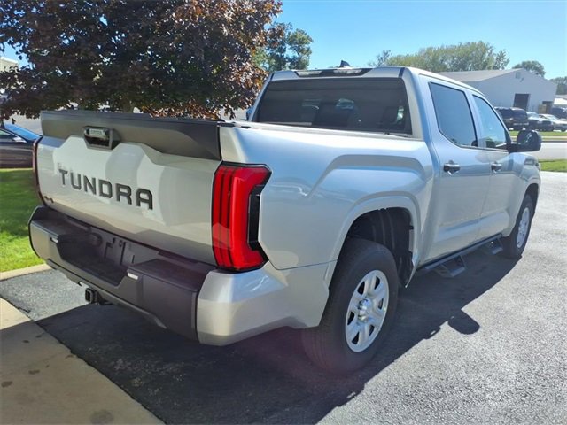 New 2026 Toyota Tundra SR image 4