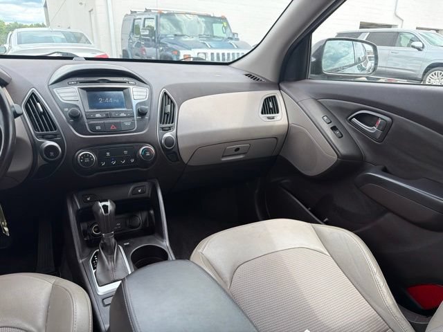 Used 2015 Hyundai Tucson SE FWD image 24