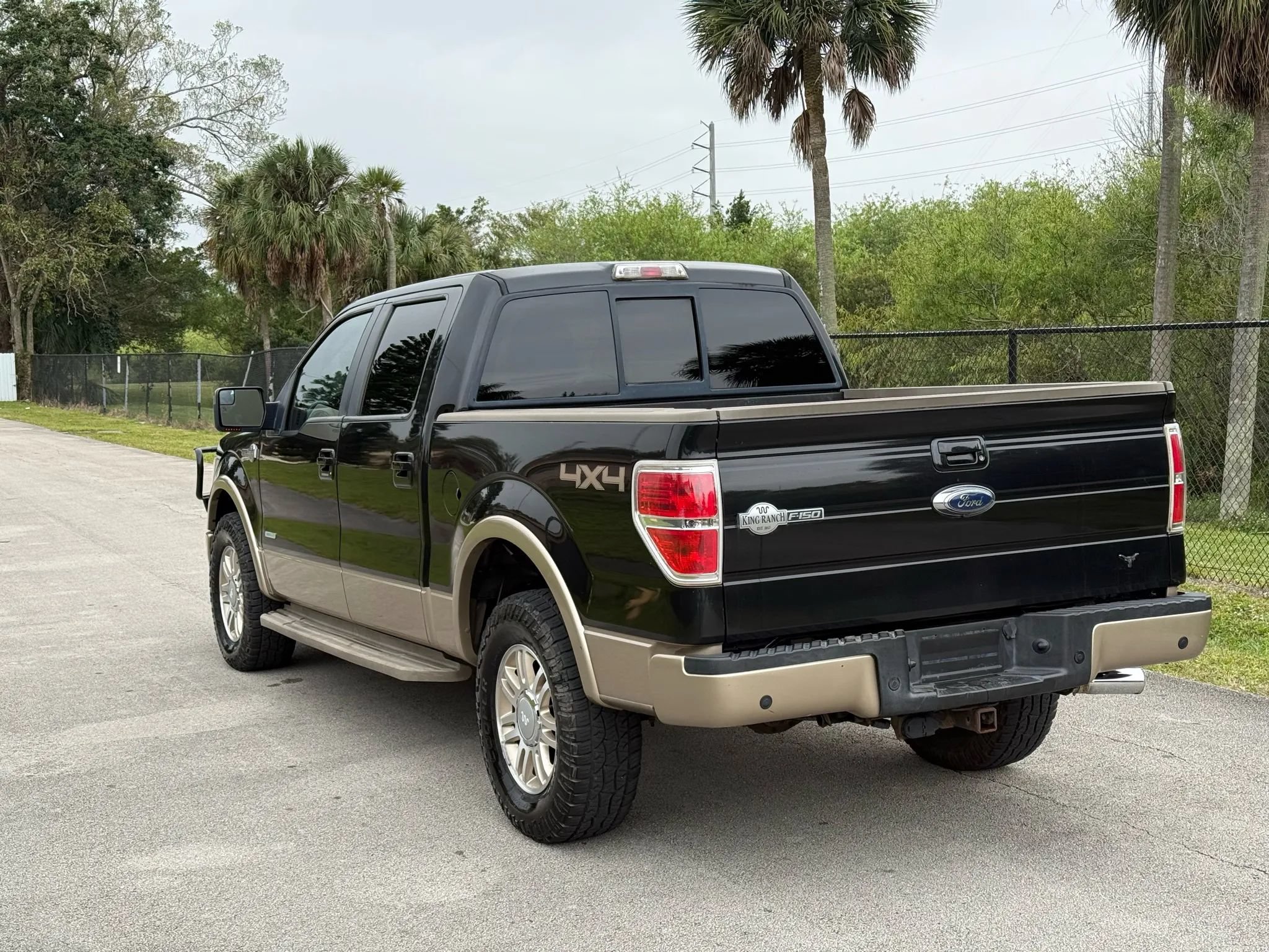 Used 2012 Ford F150 King Ranch AWD/4WD image 3