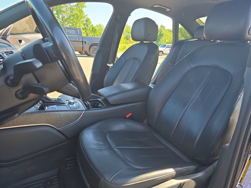 Used 2018 Audi A6 3.0T Sport w/ Cold Weather Package AWD/4WD image 14