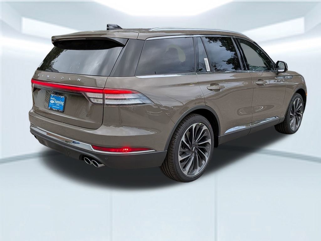 New 2026 Lincoln Aviator Reserve w/ Luxury Package image 8