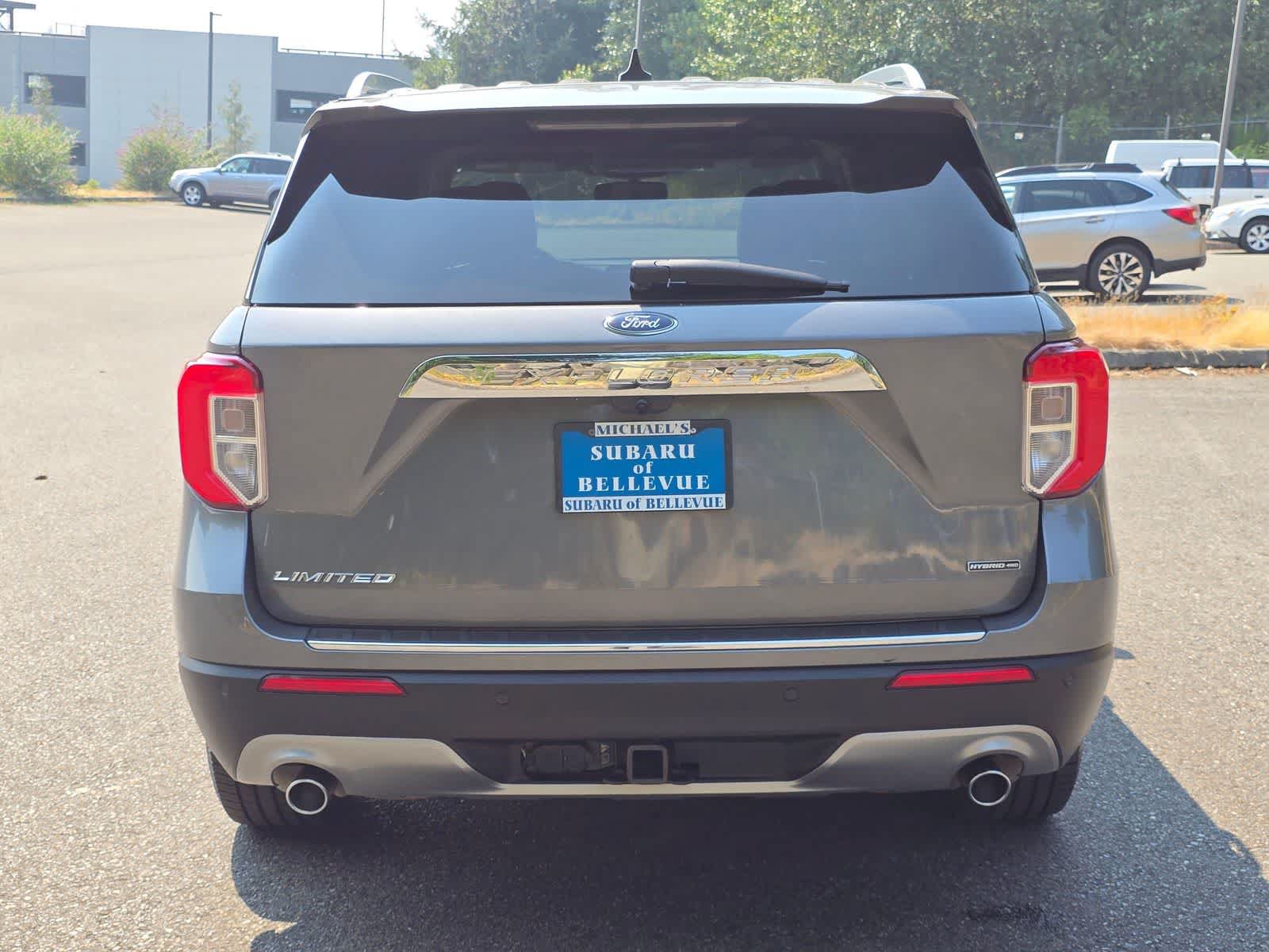 Used 2021 Ford Explorer Limited w/ Hybrid Equipment Group 310A AWD/4WD image 5