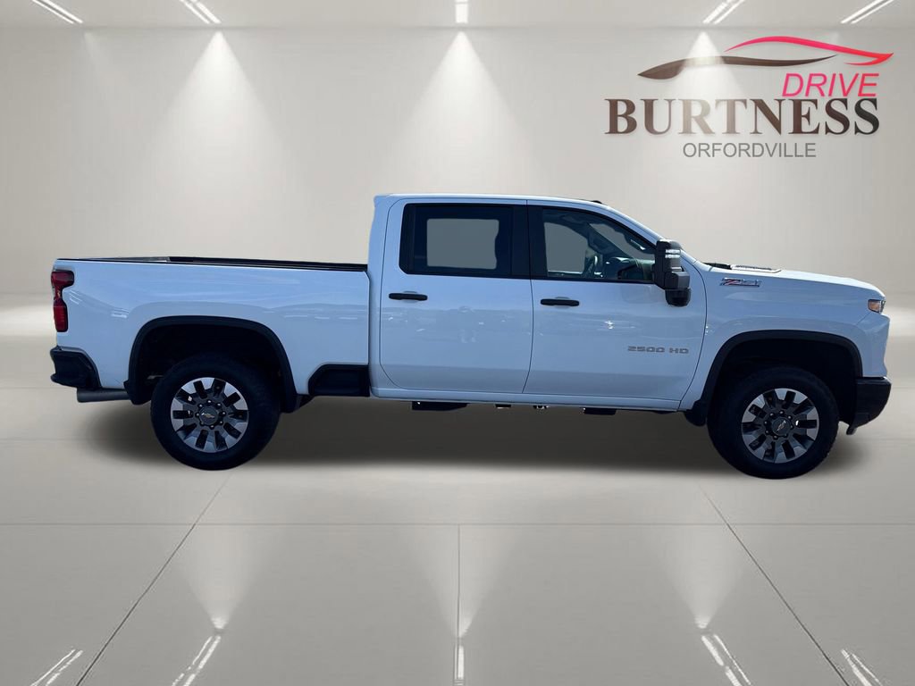 Certified 2024 Chevrolet Silverado 2500 Custom w/ Custom Value Package AWD/4WD image 9