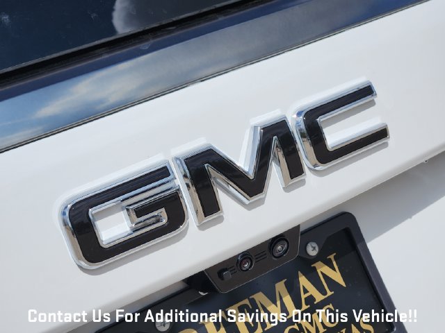 New 2027 GMC Yukon XL AT4 w/ AT4 Premium Plus Package AWD/4WD image 8
