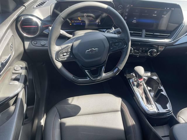 New 2026 Chevrolet Trax RS w/ Sunroof Package FWD image 11