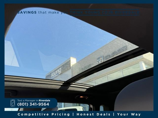 New 2025 Jeep Compass Latitude w/ Sun & Sound Group image 24