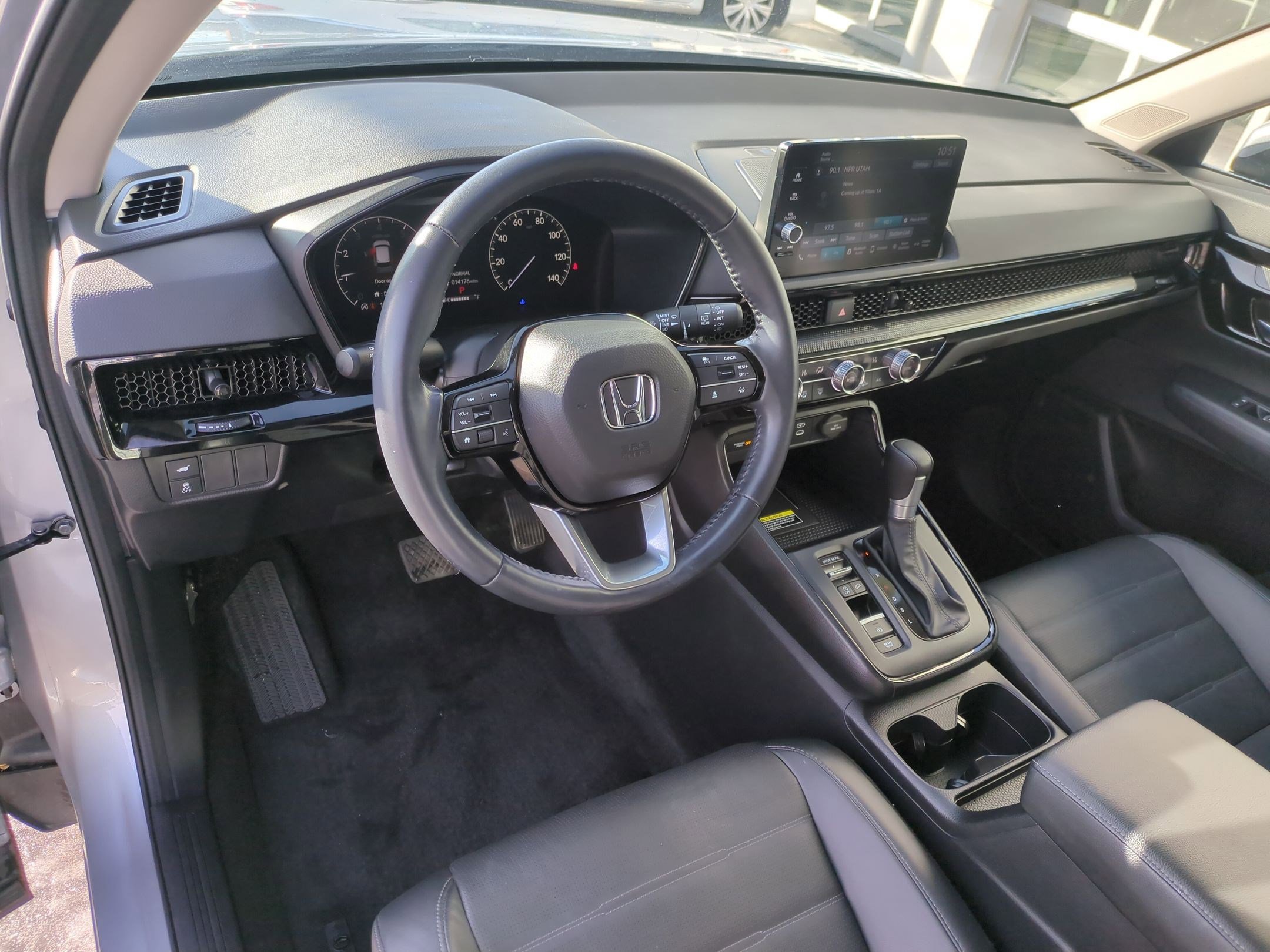 Used 2024 Honda CR-V EX-L image 15