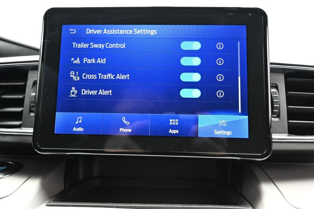 Used 2023 Ford Explorer XLT w/ Equipment Group 202A AWD/4WD image 34