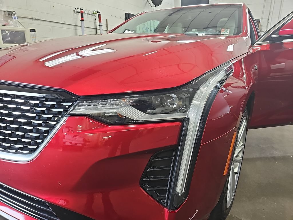 Used 2023 Cadillac CT4 Luxury w/ Sun And Sound Package AWD/4WD image 37