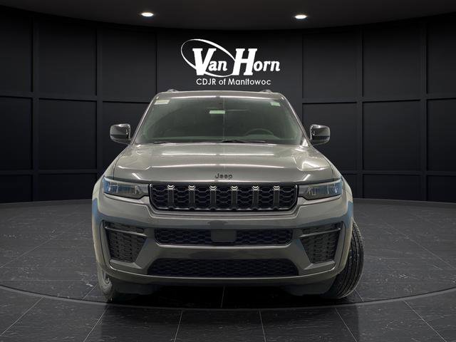 New 2026 Jeep Grand Cherokee Altitude image 12